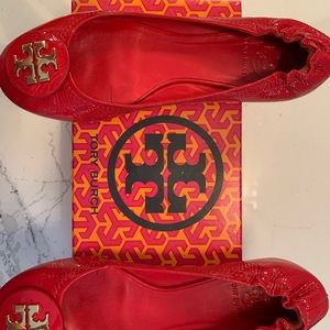 Tory Burch Reva Tumbled Leather flat